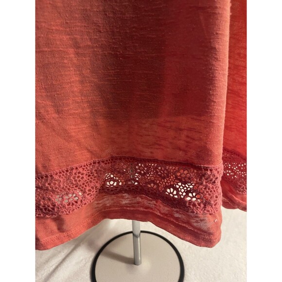 No Boundaries Tank Top Women's XXL Coral Color. Small Hole. Please See Pictures - Picture 4 of 9